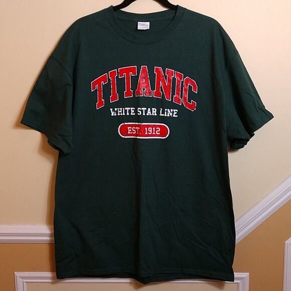 Titanic Dark Green T-shirt size XL - Picture 1 of 7